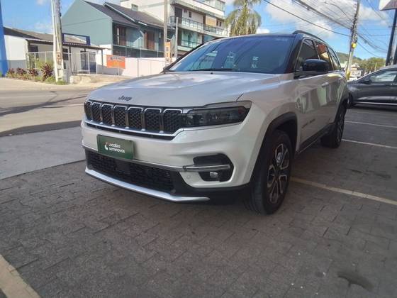 JEEP COMMANDER 1.3 T270 TURBO FLEX LIMITED AT6 JEEP COMMANDER 1.3 T270 TURBO FLEX LIMITED AT6